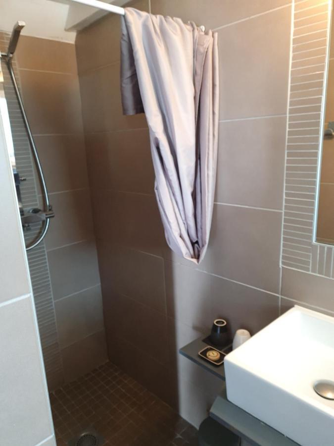 Hotel De Charme Le Sens 3*